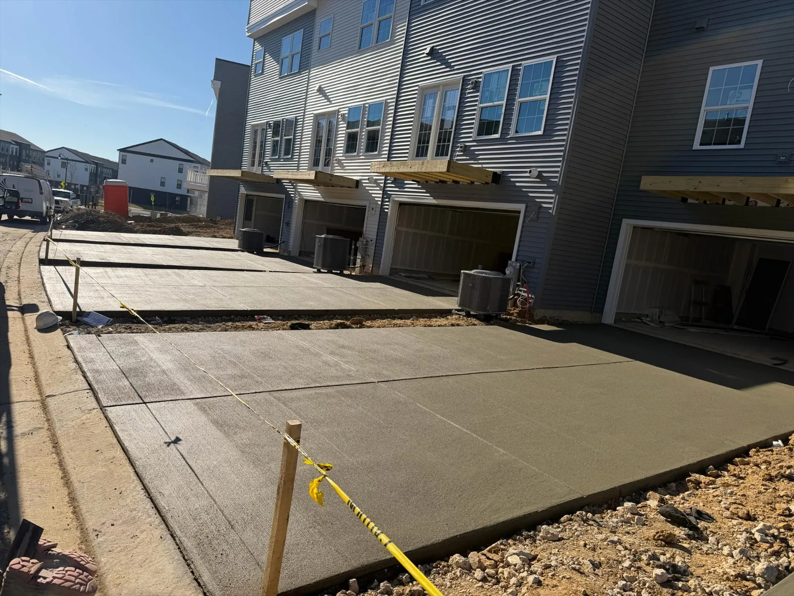 Concrete driveway apron and approach work by Actaeon